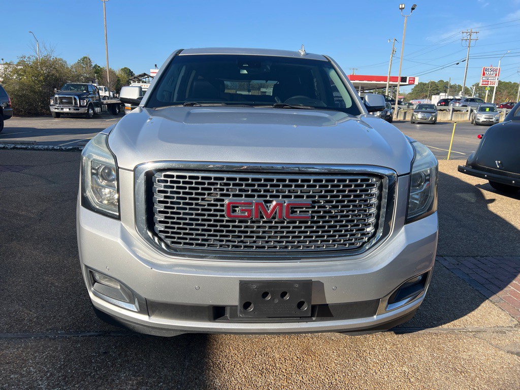 2015 GMC Yukon Image 2