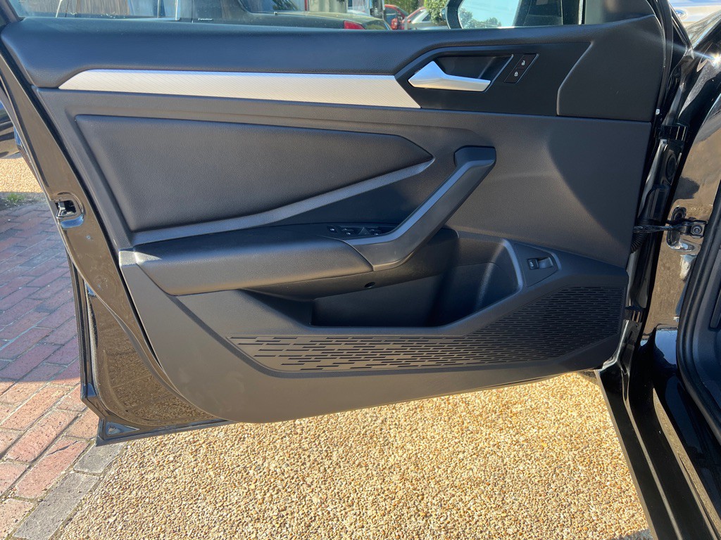 2019 Volkswagen Jetta Image 9