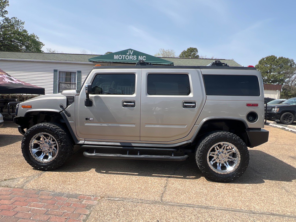 2003 HUMMER H2 Image 8