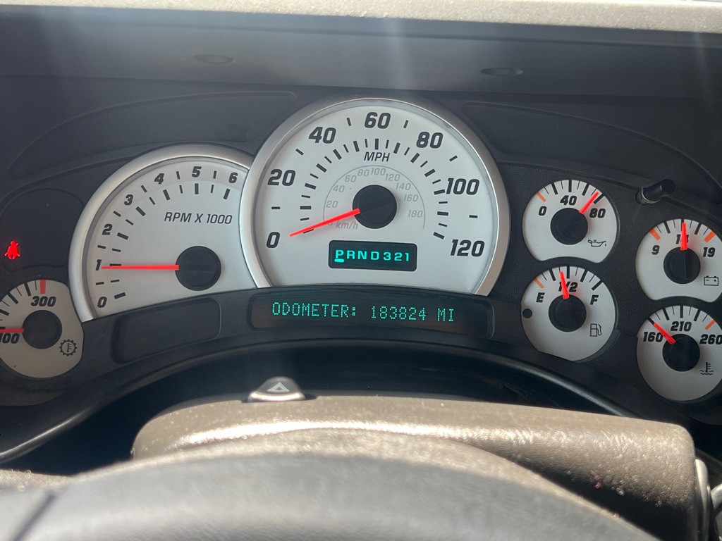 2003 HUMMER H2 Image 13