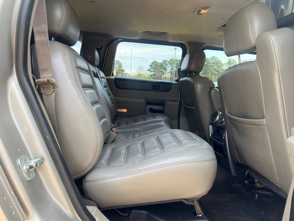 2003 HUMMER H2 Image 23