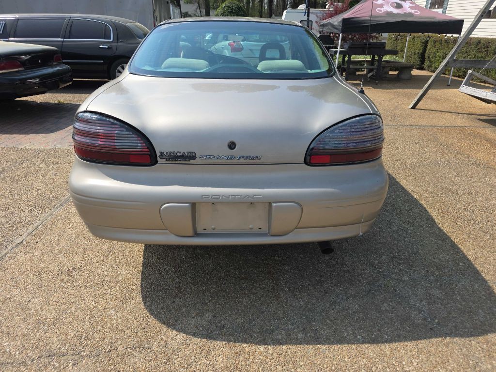 1997 Pontiac Grand Prix Image 6