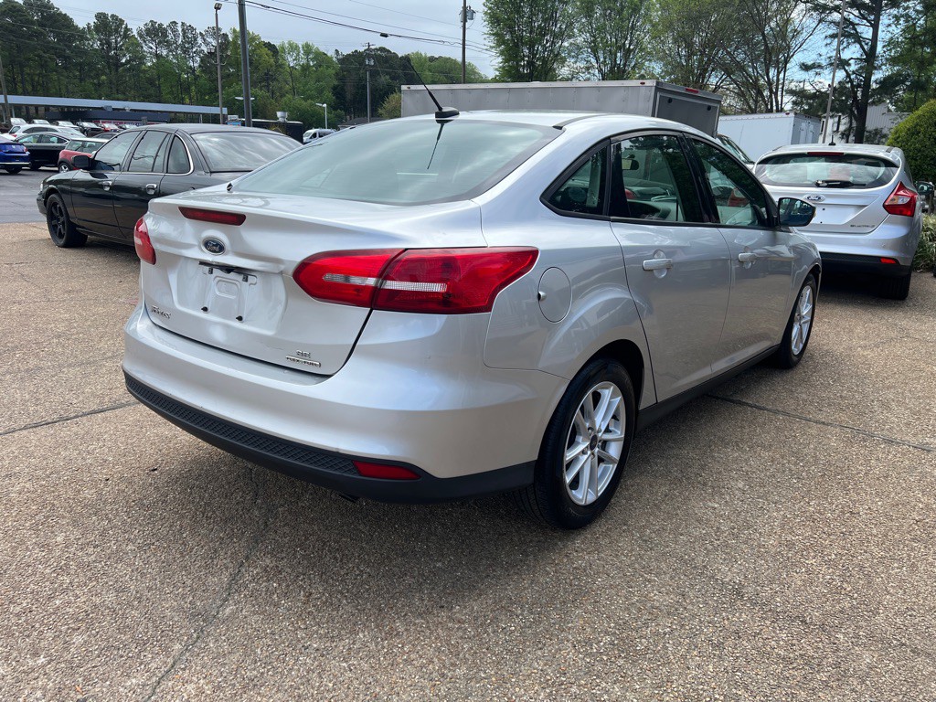 2015 Ford Focus Image 5