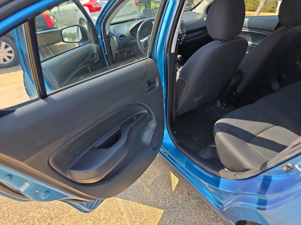 2019 Mitsubishi Mirage Image 13