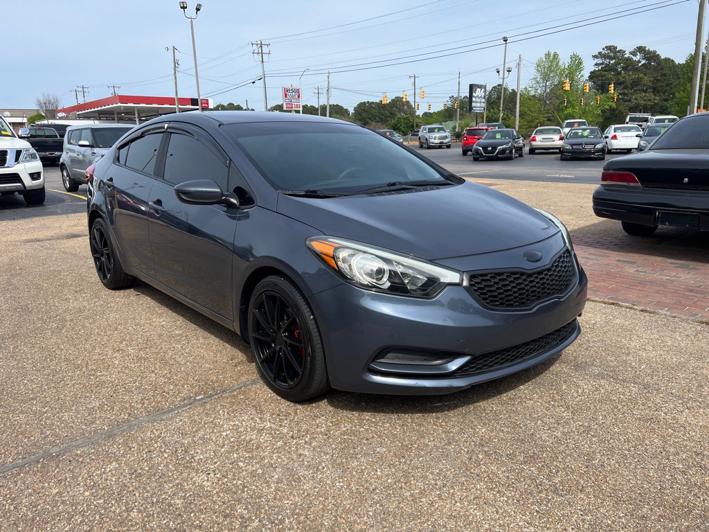 2016 Kia Forte Image 3