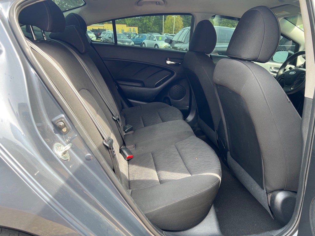 2016 Kia Forte Image 21