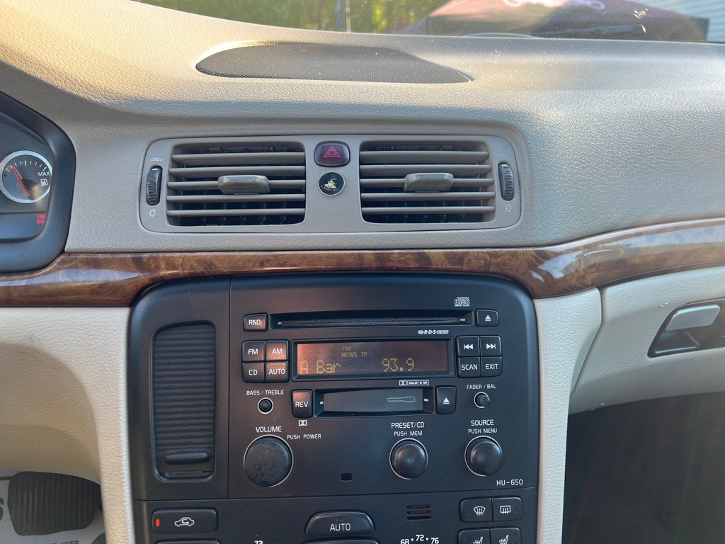 2006 Volvo S80 Image 14