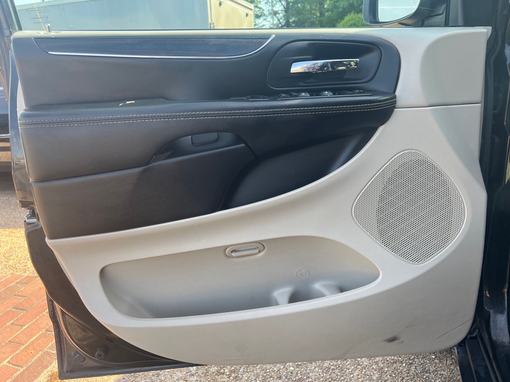 2019 Dodge Grand Caravan Image 9