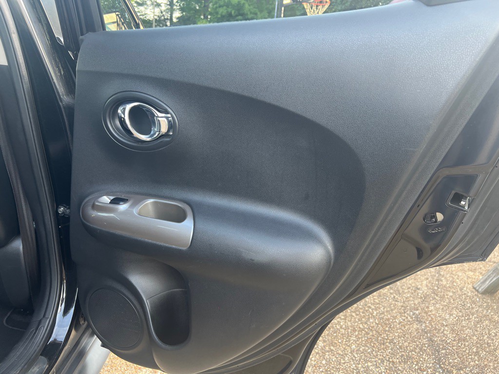 2013 Nissan Juke Image 19