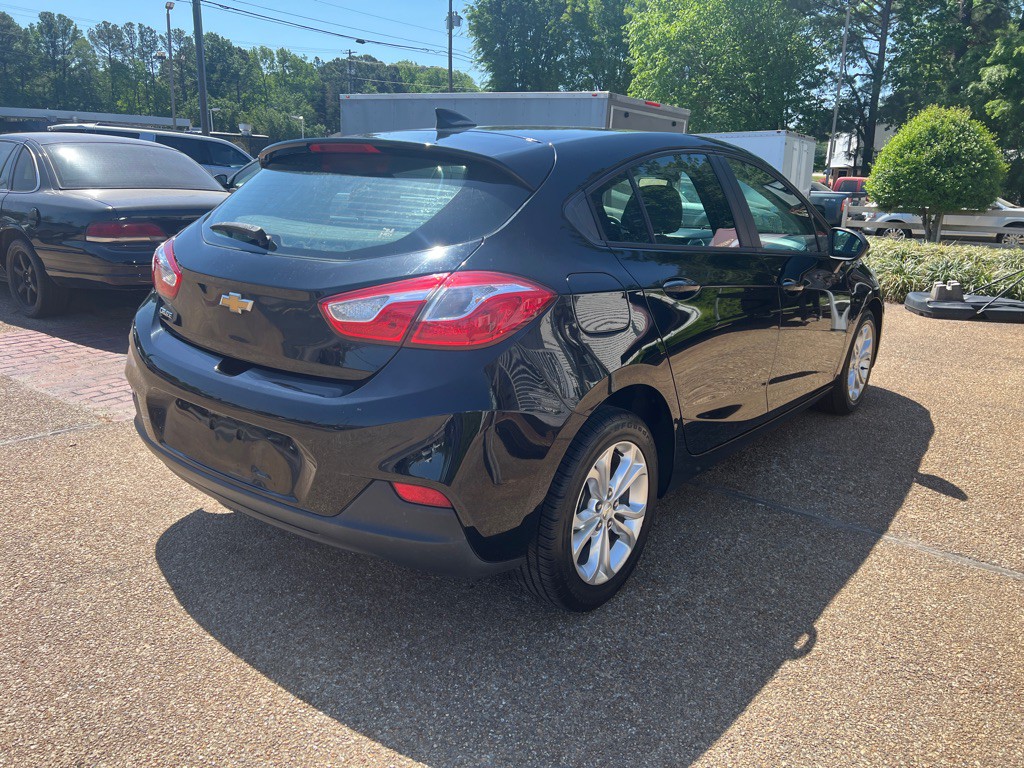 2019 Chevrolet Cruze Image 5