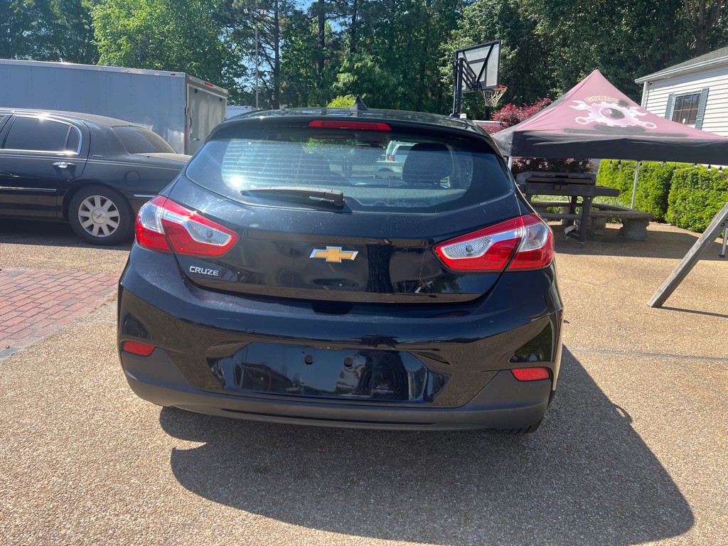 2019 Chevrolet Cruze Image 6
