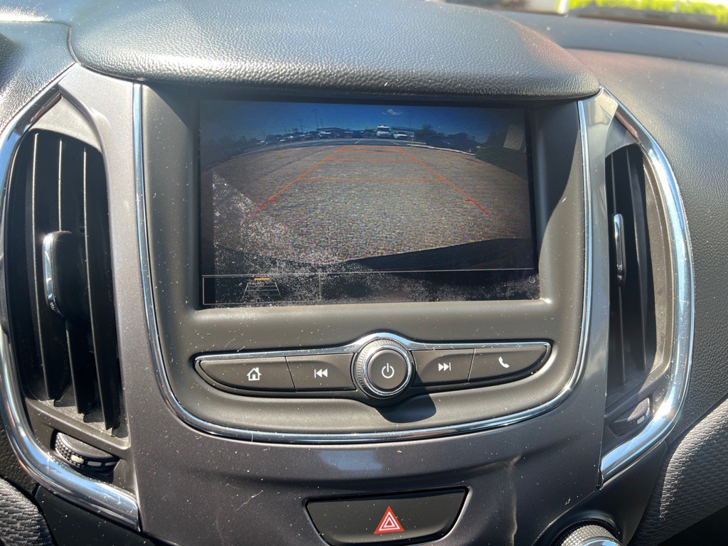 2019 Chevrolet Cruze Image 13