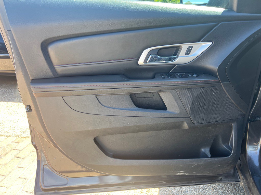 2015 GMC Terrain Image 9