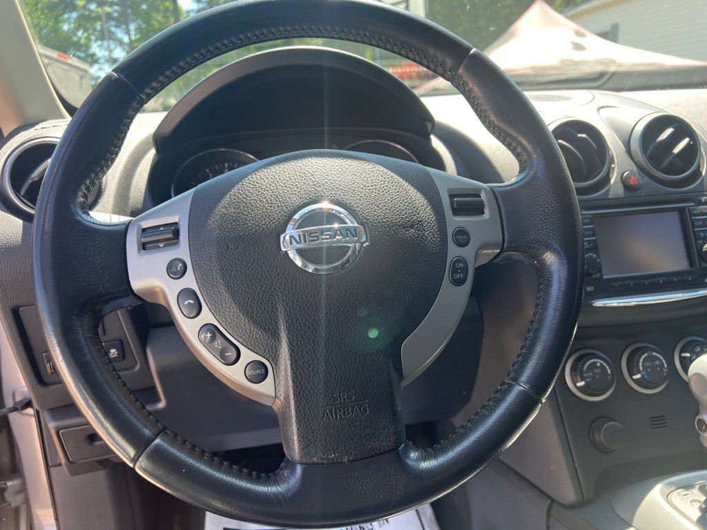 2012 Nissan Rogue Image 11