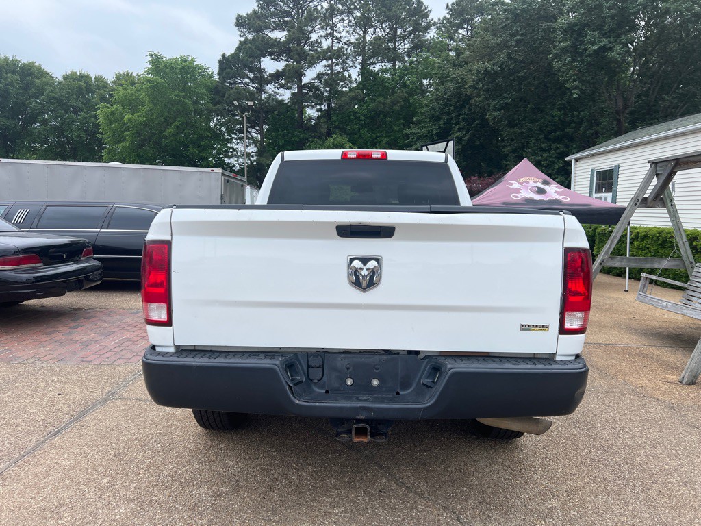 2019 RAM 1500 Image 6