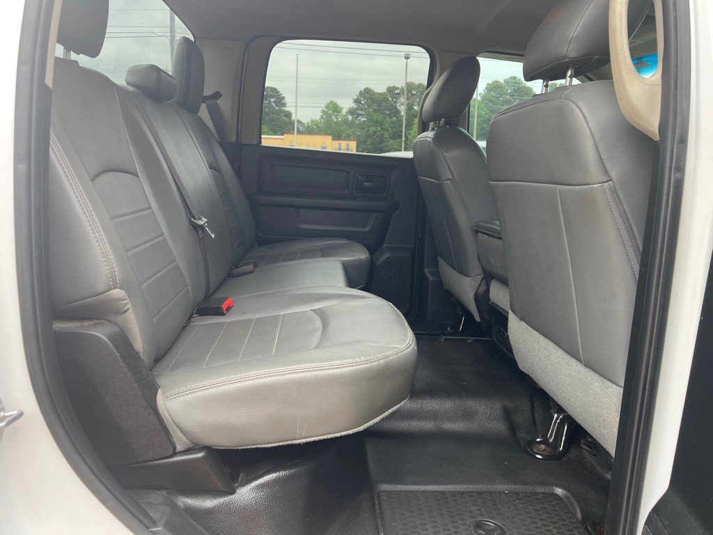 2019 RAM 1500 Image 22