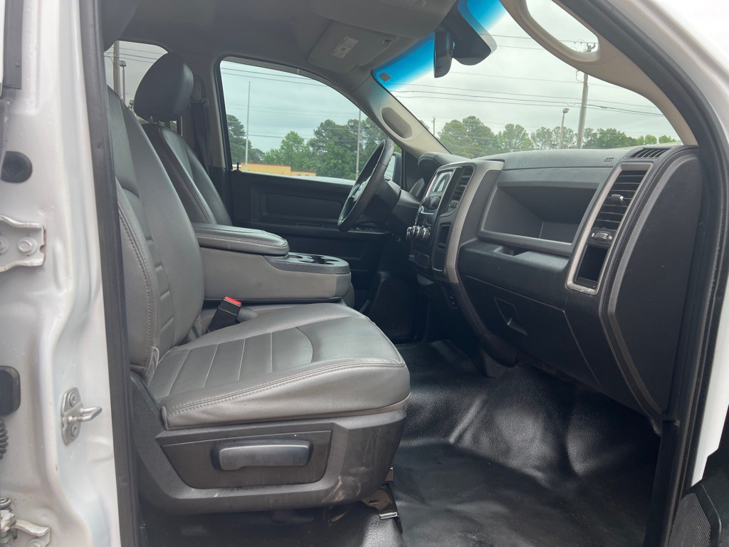 2019 RAM 1500 Image 24