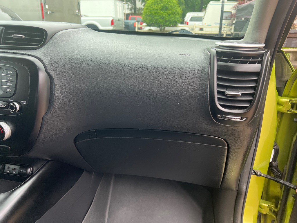 2014 Kia Soul Image 23