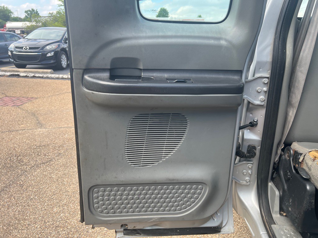 2007 Ford F-350 Image 17
