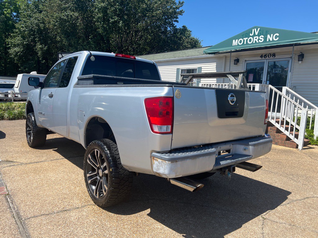 2006 Nissan Titan Image 7