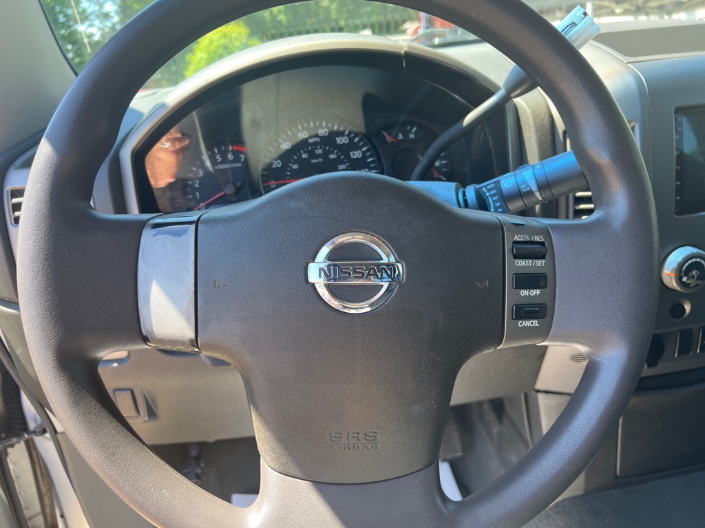 2006 Nissan Titan Image 11