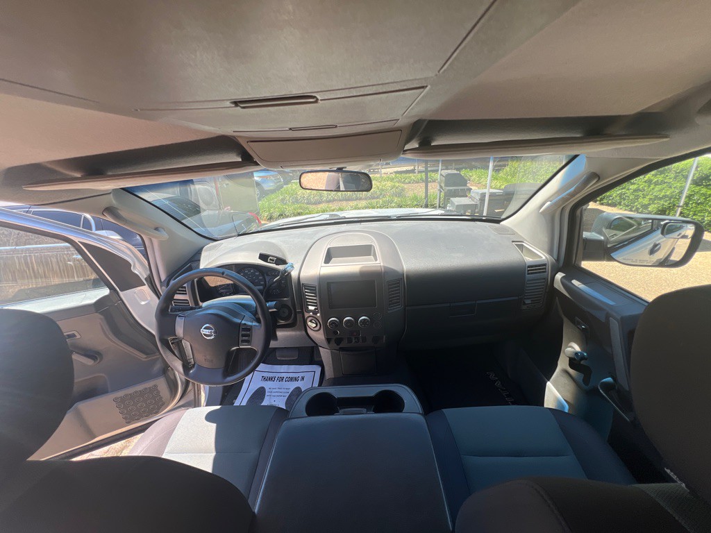 2006 Nissan Titan Image 18