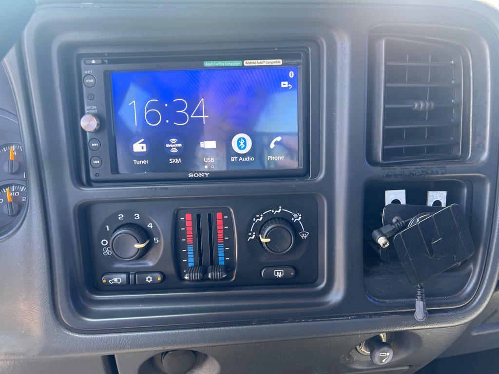 2005 GMC Sierra Image 14