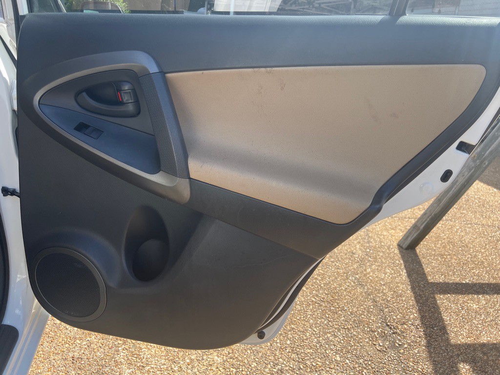 2010 Toyota Rav4 Image 17