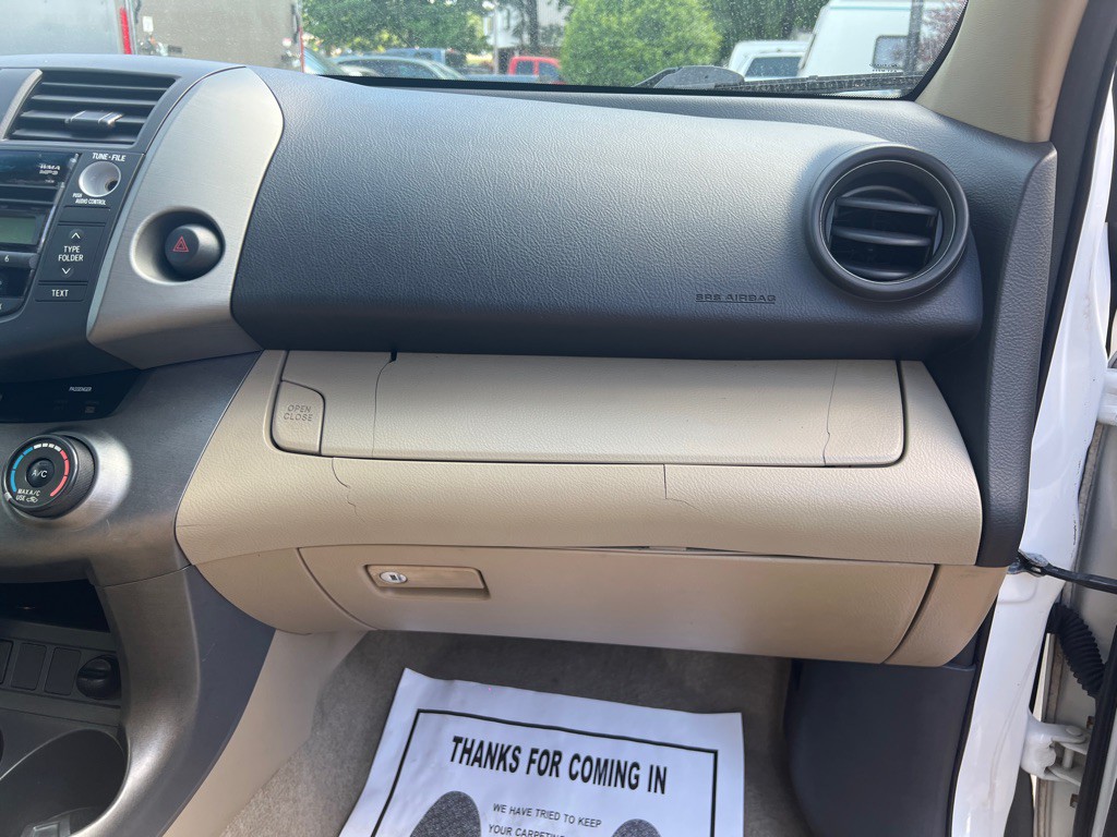 2010 Toyota Rav4 Image 21