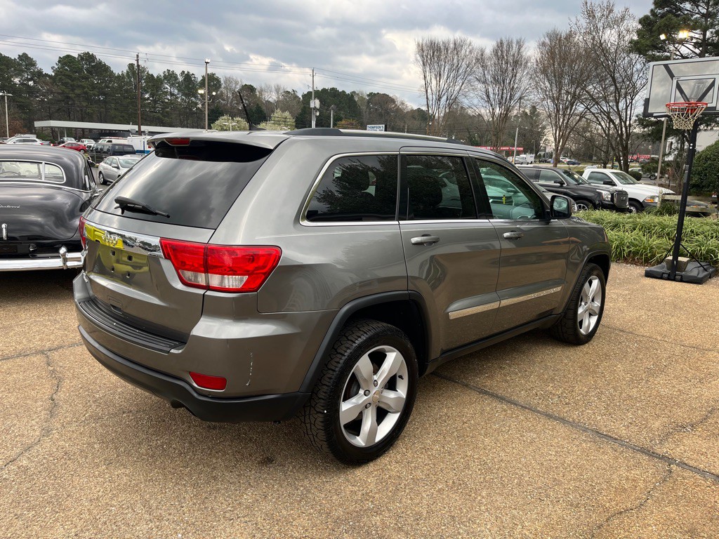 2013 Jeep Grand Cherokee Image 7