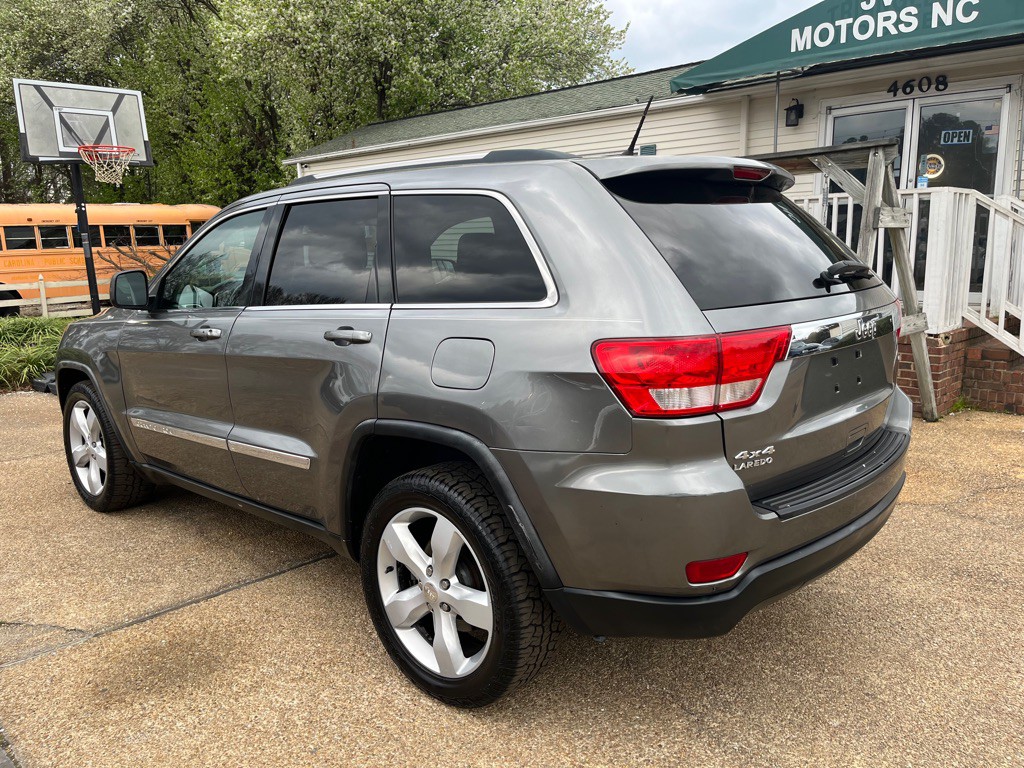2013 Jeep Grand Cherokee Image 38