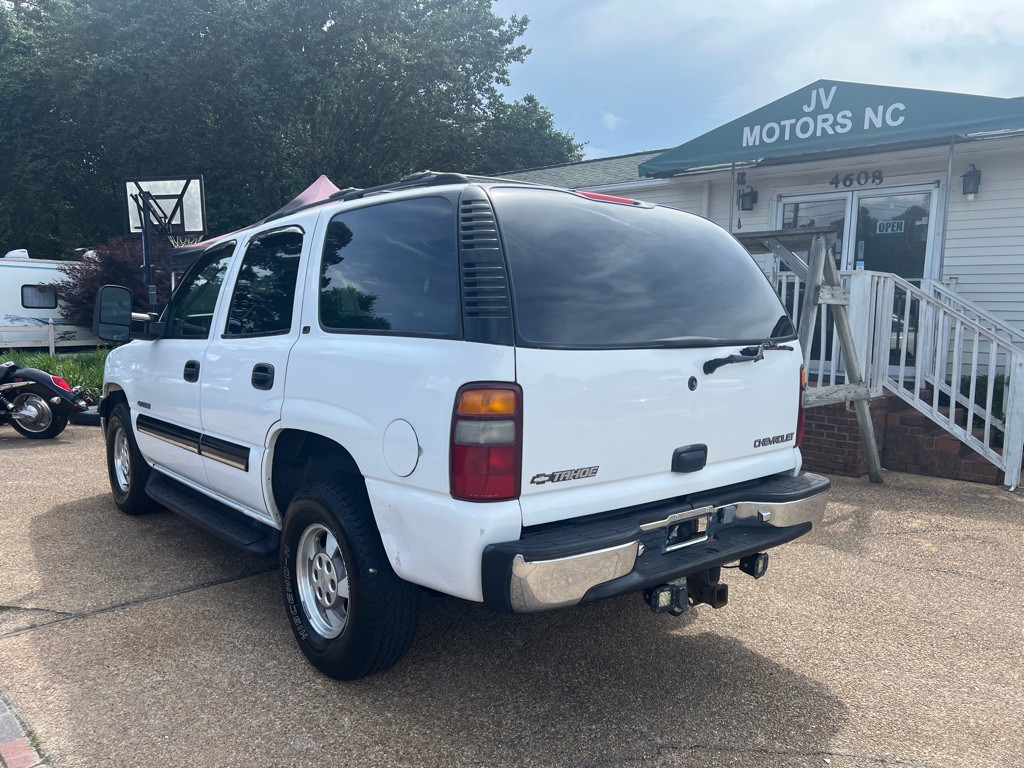 2000 Chevrolet Tahoe Image 7