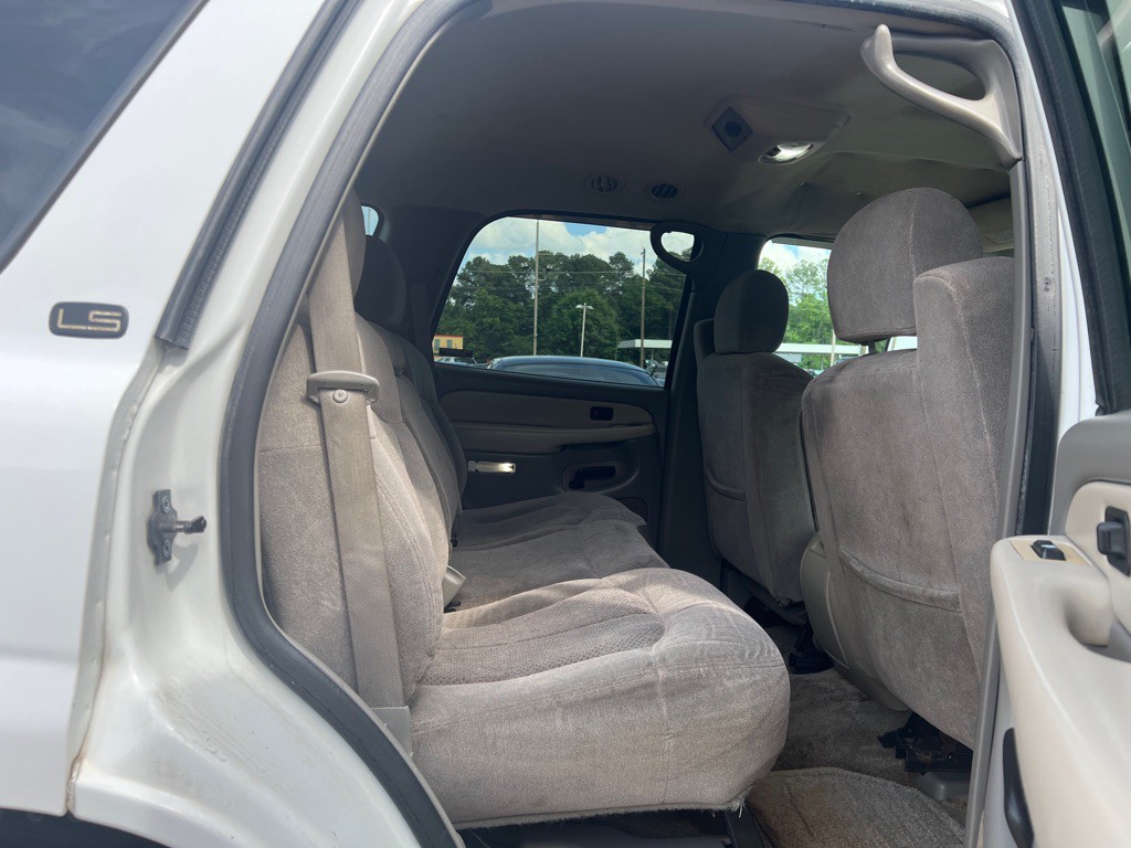 2000 Chevrolet Tahoe Image 18