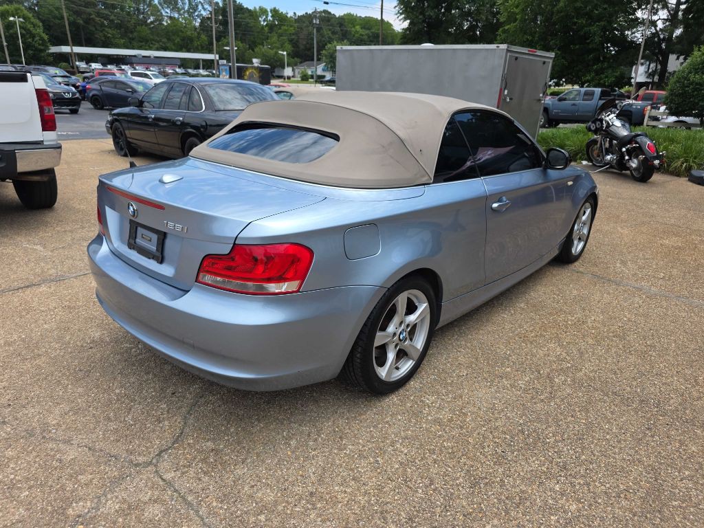 2012 BMW 1 Series Image 5