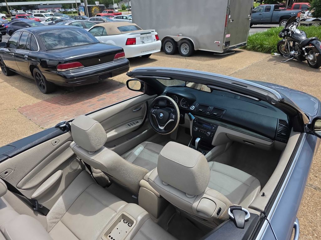 2012 BMW 1 Series Image 18