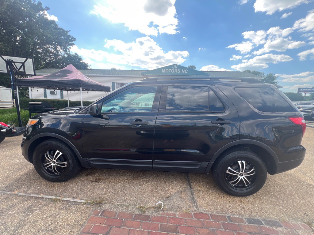 2013 Ford Explorer Image 8
