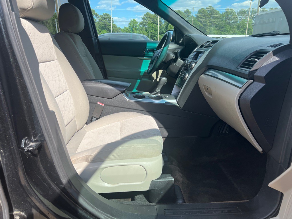 2013 Ford Explorer Image 21