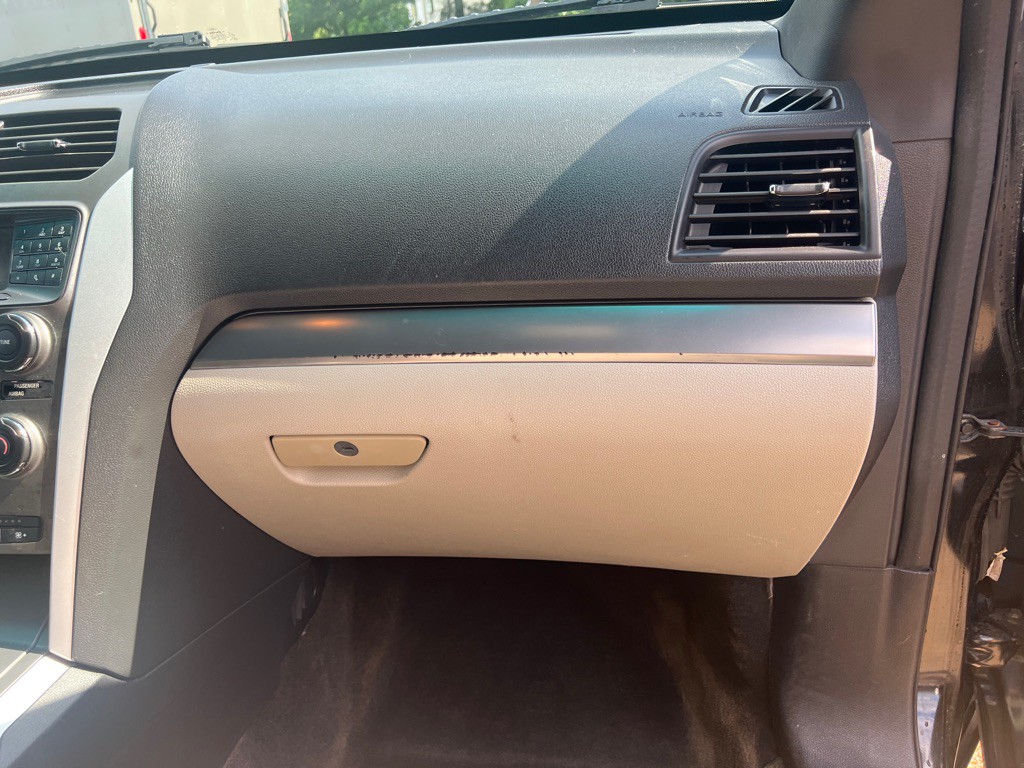 2013 Ford Explorer Image 22