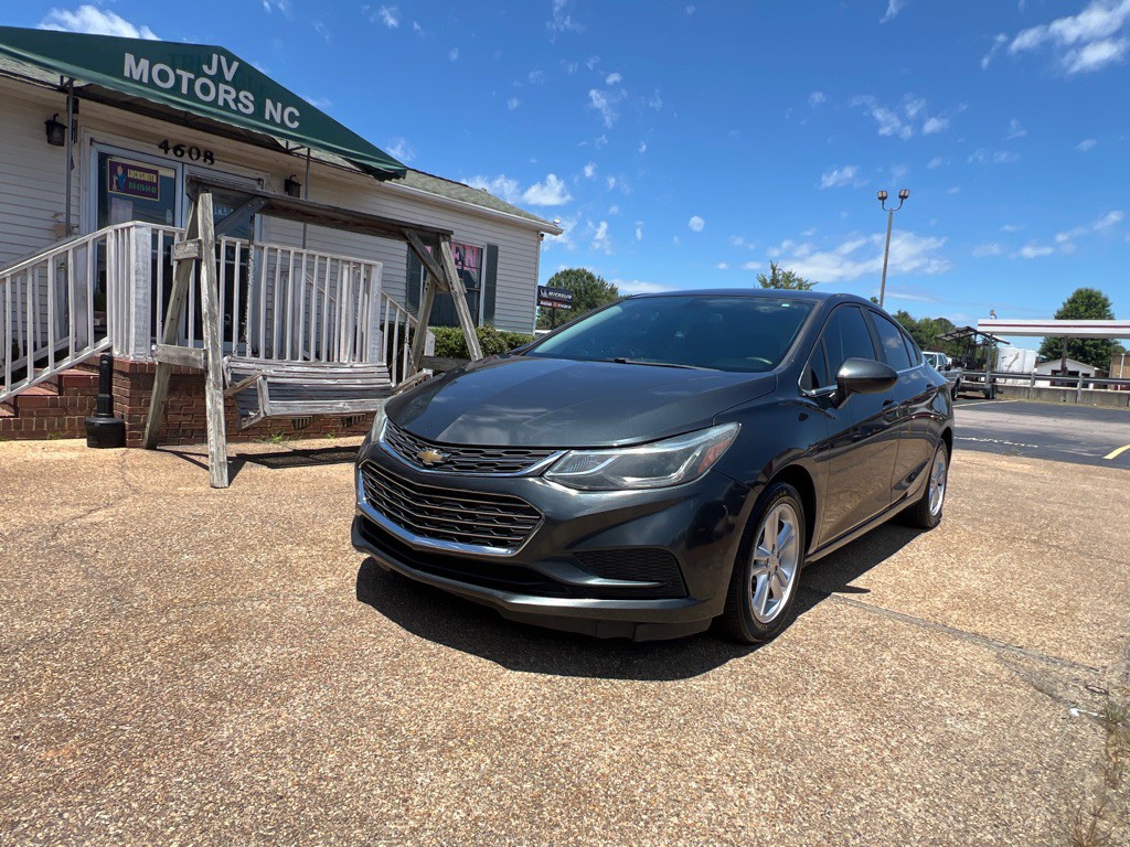 2017 Chevrolet Cruze Image 1