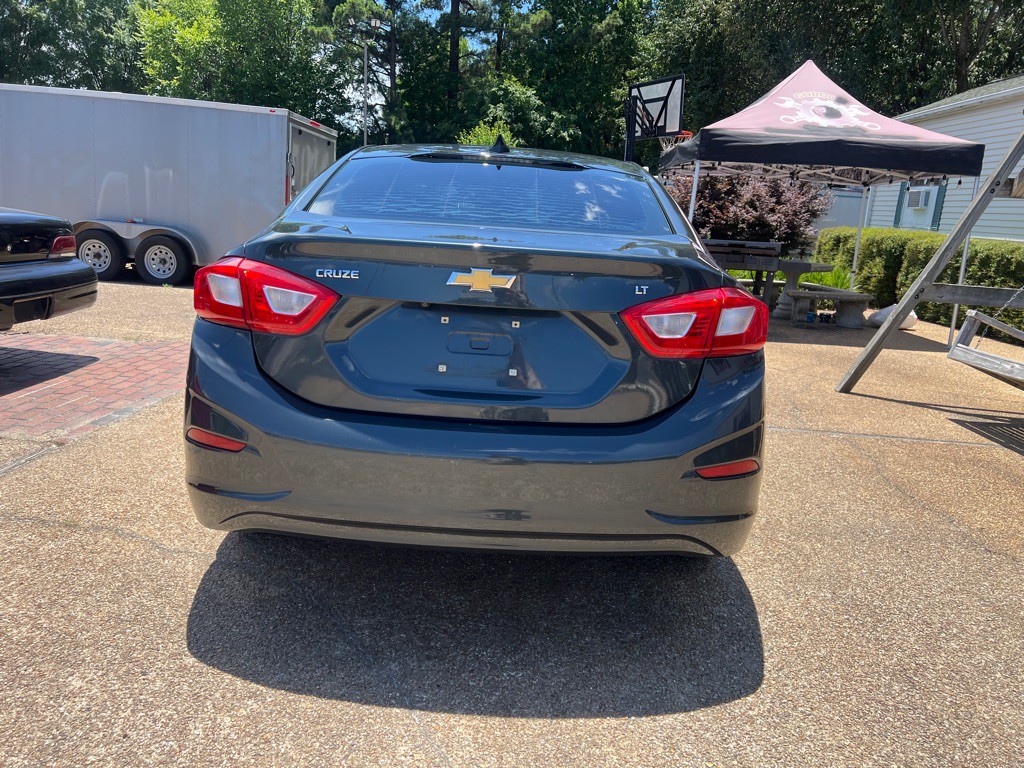 2017 Chevrolet Cruze Image 6