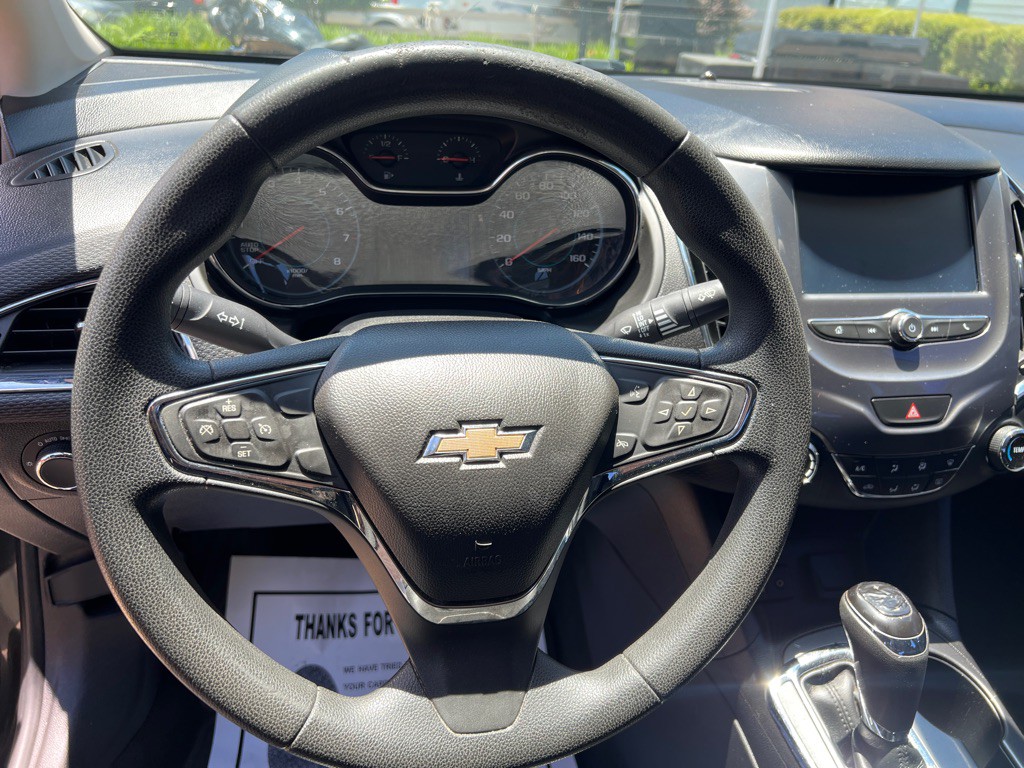 2017 Chevrolet Cruze Image 11
