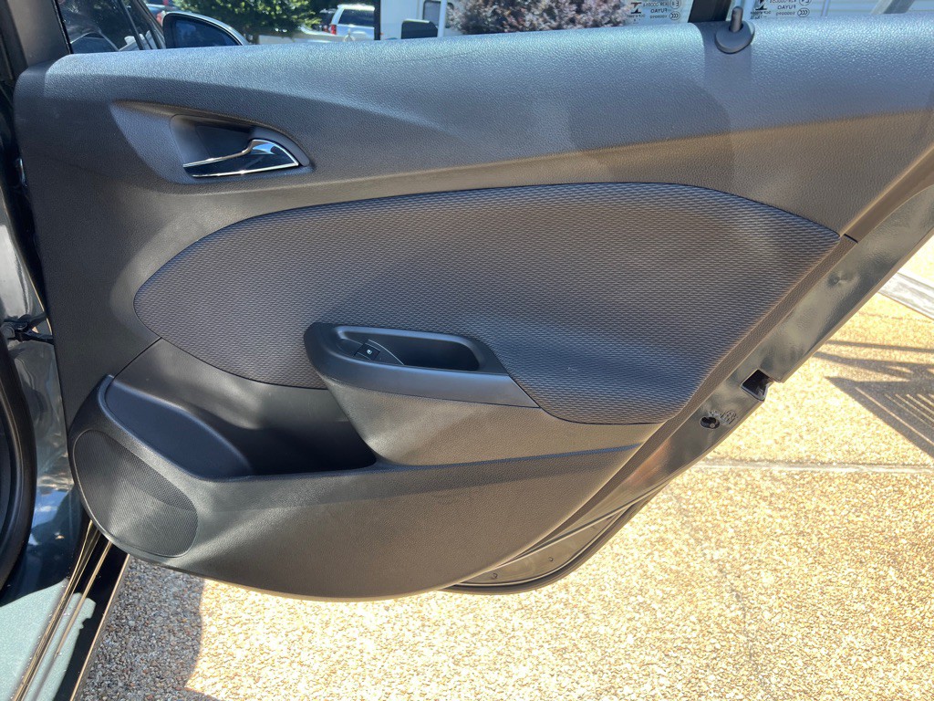 2017 Chevrolet Cruze Image 18