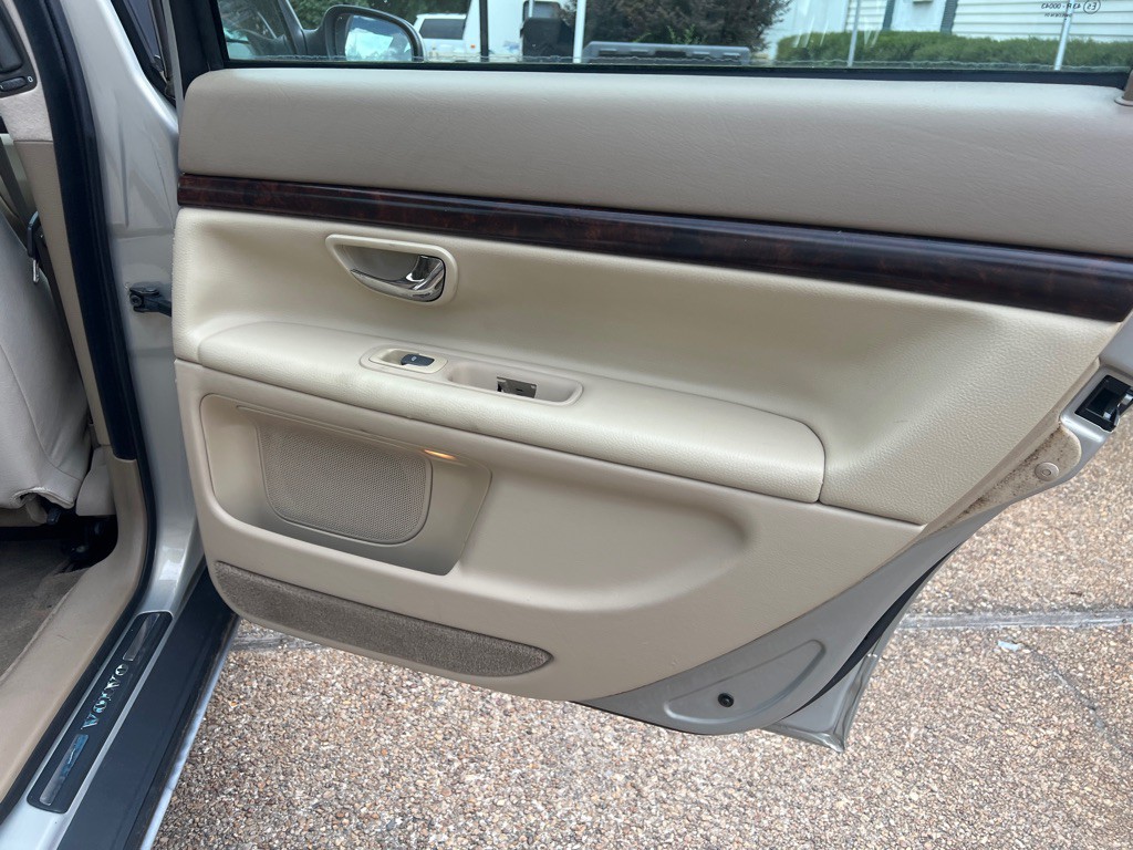 2002 Volvo S80 Image 17