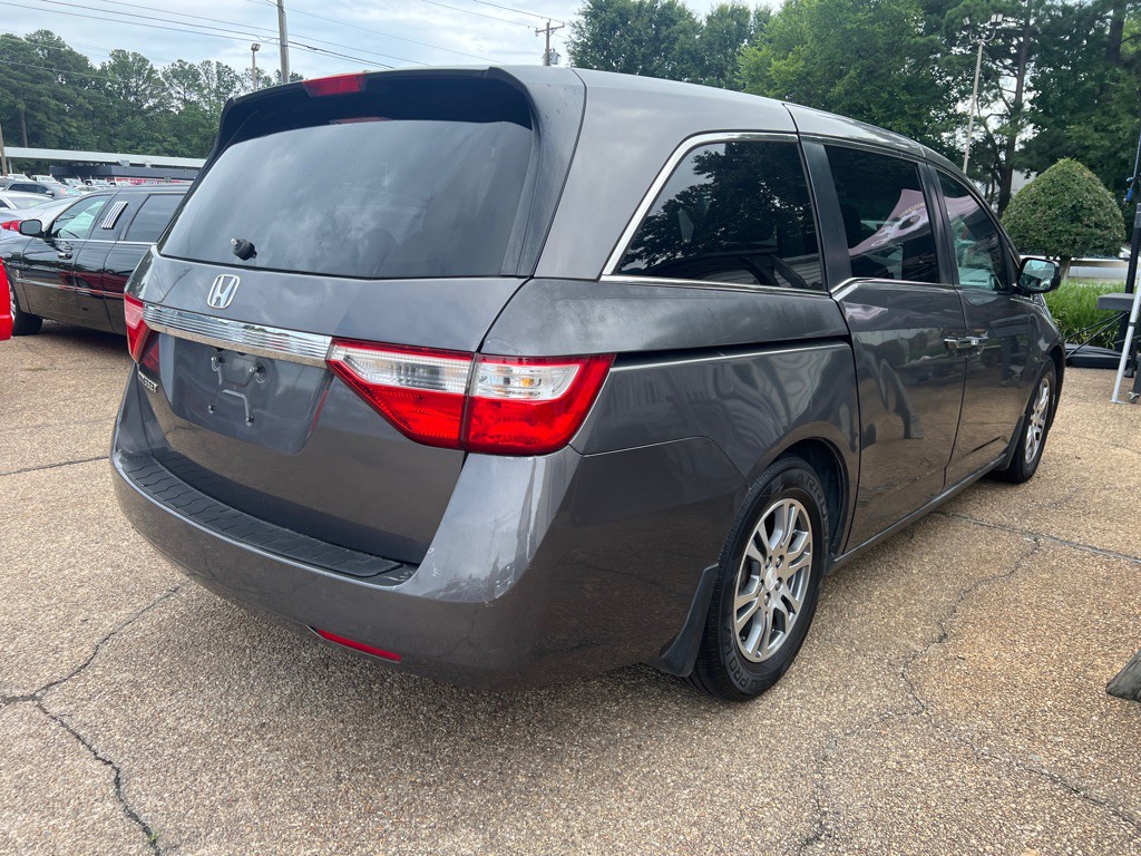2012 Honda Odyssey Image 5