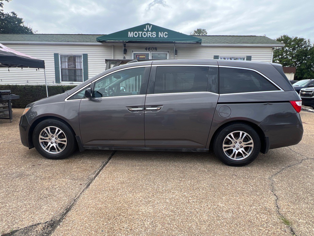 2012 Honda Odyssey Image 8