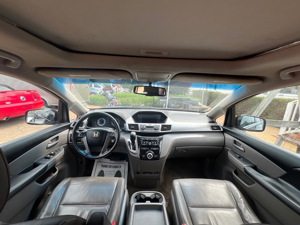 2012 Honda Odyssey Image 19