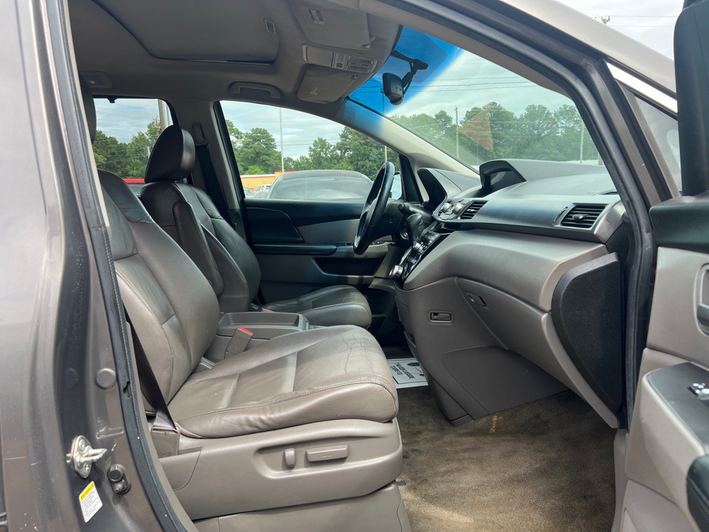 2012 Honda Odyssey Image 23