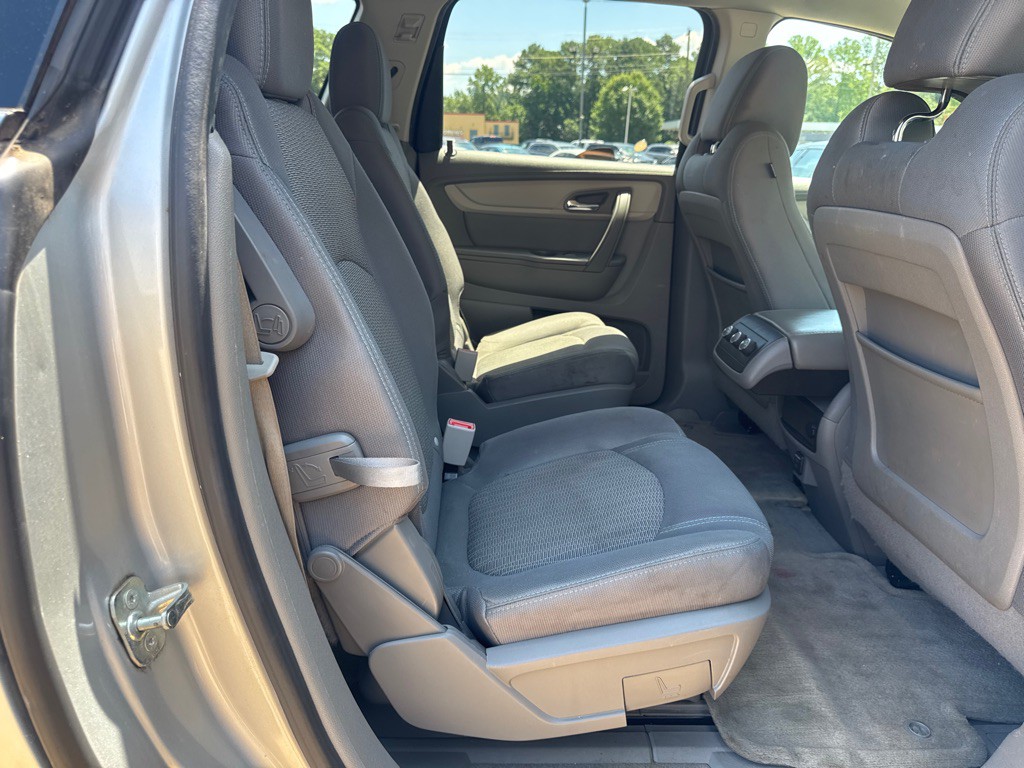 2015 Chevrolet Traverse Image 21