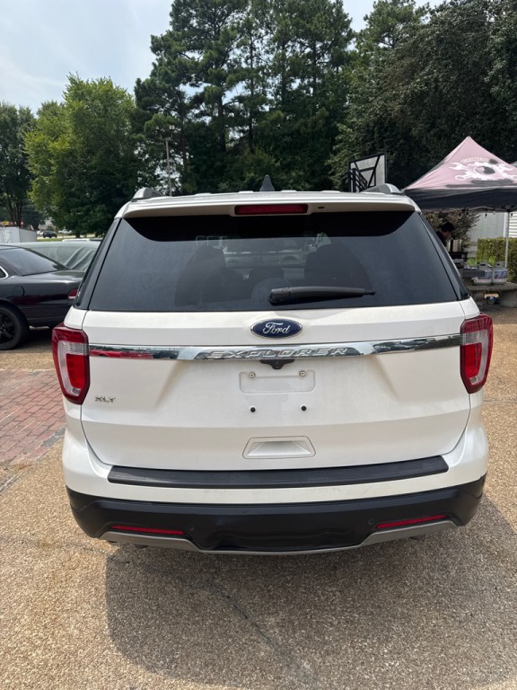 2019 Ford Explorer Image 6