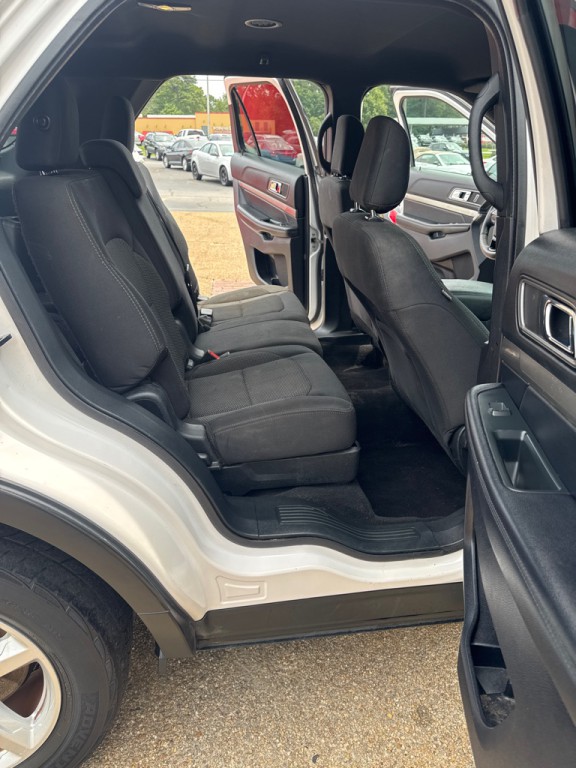 2019 Ford Explorer Image 13